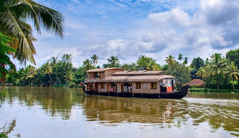 Kerala Hills Backwater Beaches